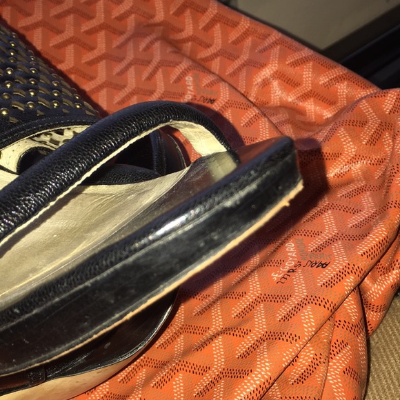 Micheal Kors shoes 7 - Picture 6 of 7